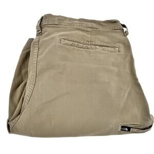 The North Face Shorts Mens 40 (38x9 ACTUAL) Khaki Tan Chino Outdoor
